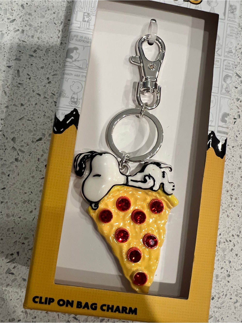 Peanuts Yellow & White Pizza Slice Snoopy Clip-On Bag Charm - Picture 2 of 3